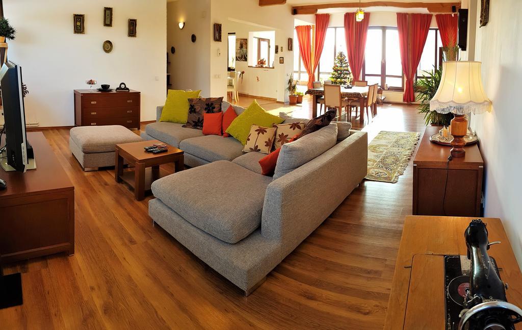 Jasmine Residence Prejmer Экстерьер фото